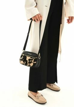 Kazar Verkaufsgeschäft 35 Kazar MARINE - Slipper - Beige | Damen