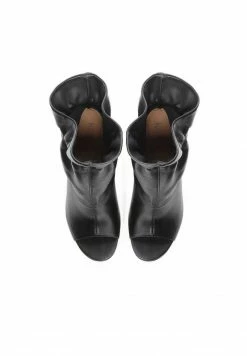 Kazar Damen ADELAIDE - High Heel Stiefelette - Black 9 Kazar Damen ADELAIDE - High Heel Stiefelette - Black -Kazar Verkaufsgeschäft ee9c567815bf4545adcd17e184ca48e1